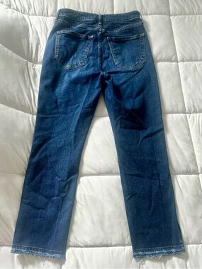 GAP Women’s High Waisted Straight Jeans